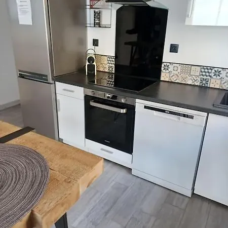 Apartment Les Pieds Dans L'eau